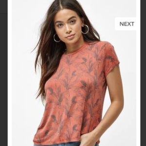 NWT RVCA Selects Banana Palm Short Sleeve Tee